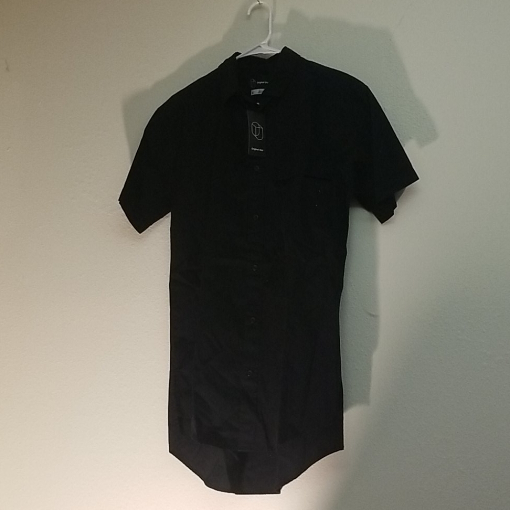 Original Use Small Short Sleeve Black Button Up